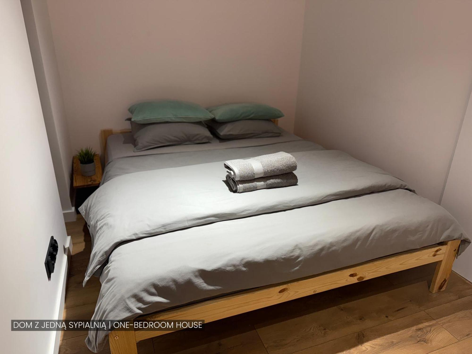 Dolina Slonca Obok Suntago - Nowoczesne Domy Z Jacuzzi Benenard Luaran gambar